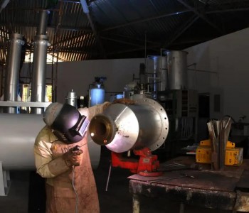 Ind�stria cresce 0,7% em abril, quarto m�s seguido de avan�o